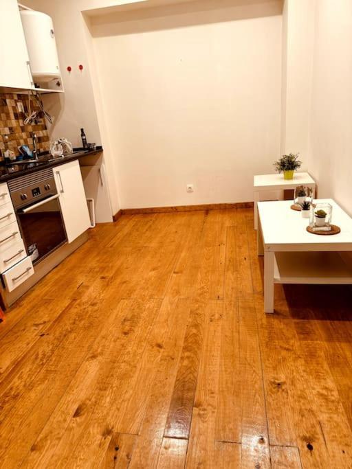 Apartment Cozy In Stª Catarina Lisbon