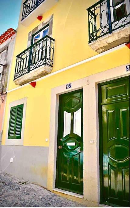 Cozy In Stª Catarina Lisbon